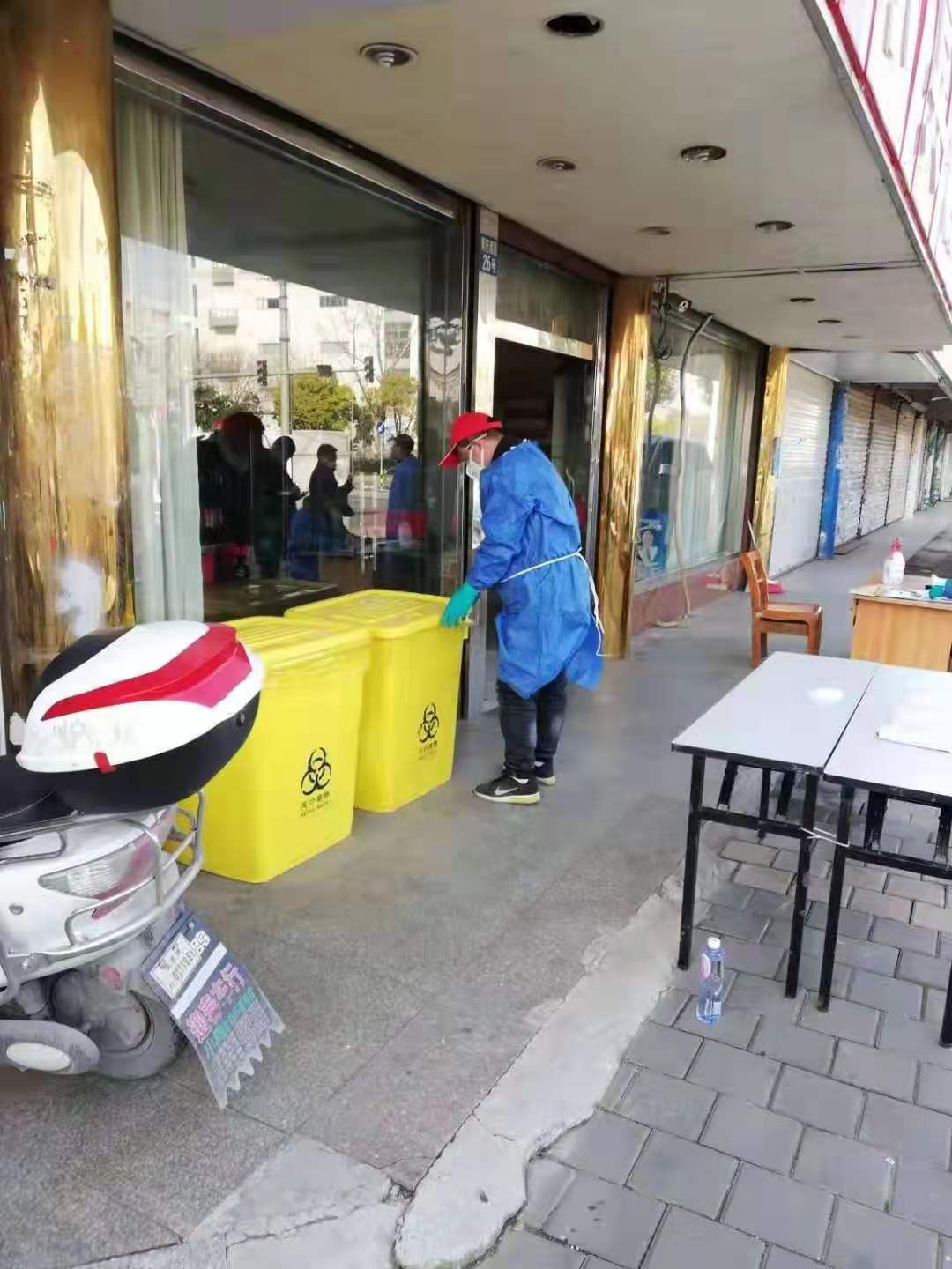阻击疫情守土有责，志愿清运医疗垃圾！